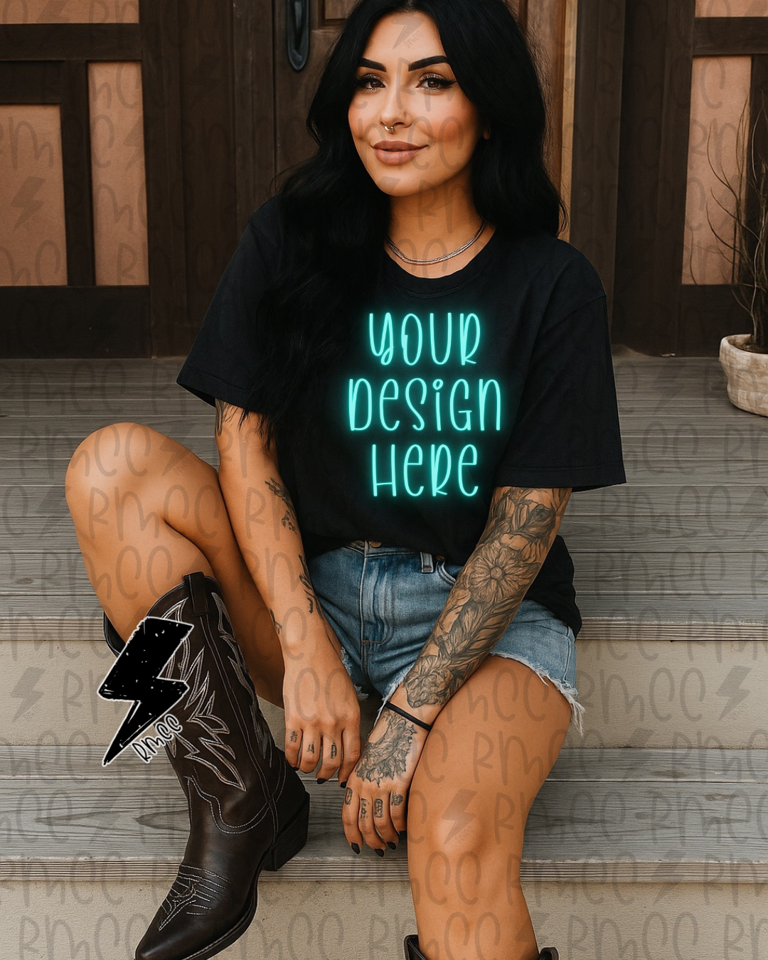 Mock Up | Black T-shirt
