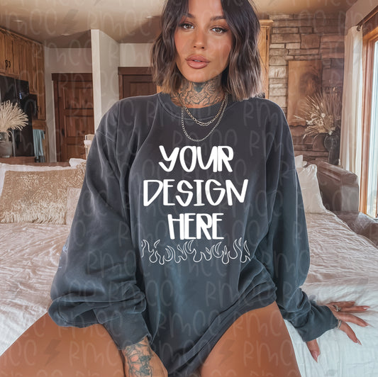 Mock Up | Gray Sweatshirt