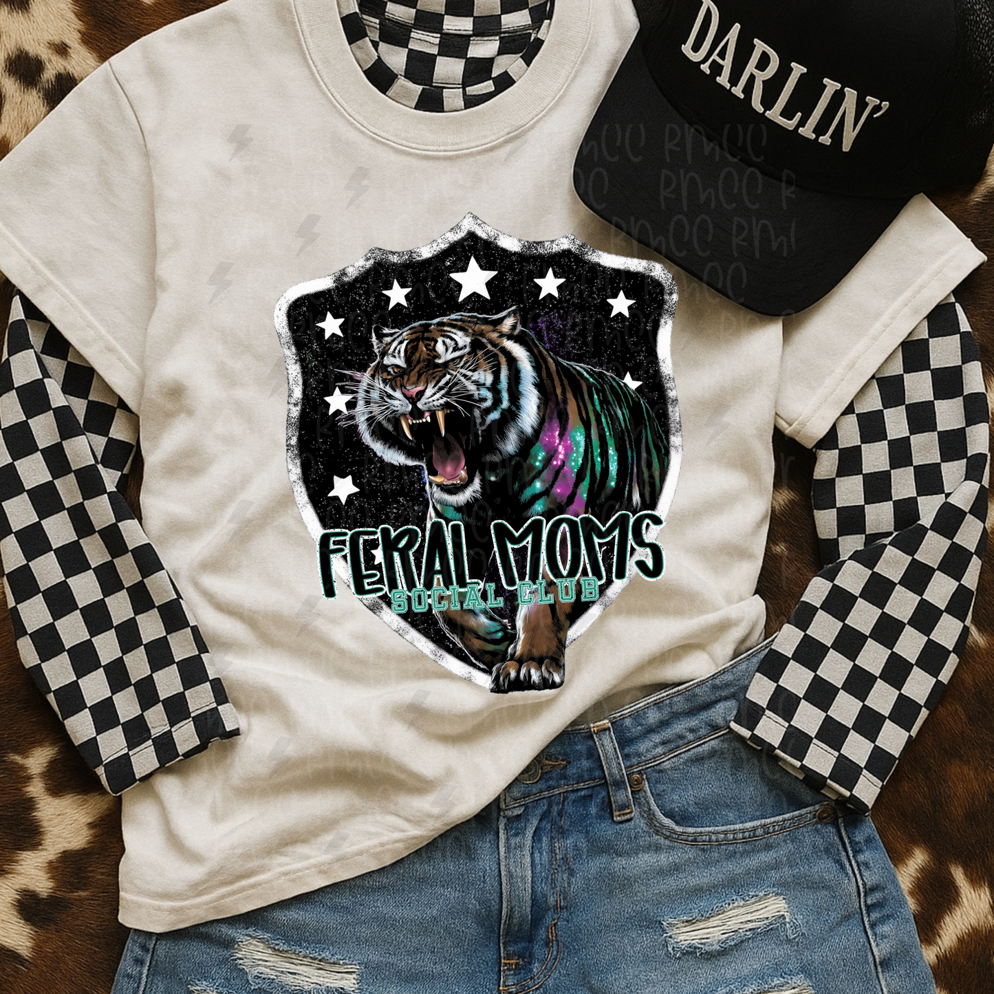 Feral moms social club | PNG