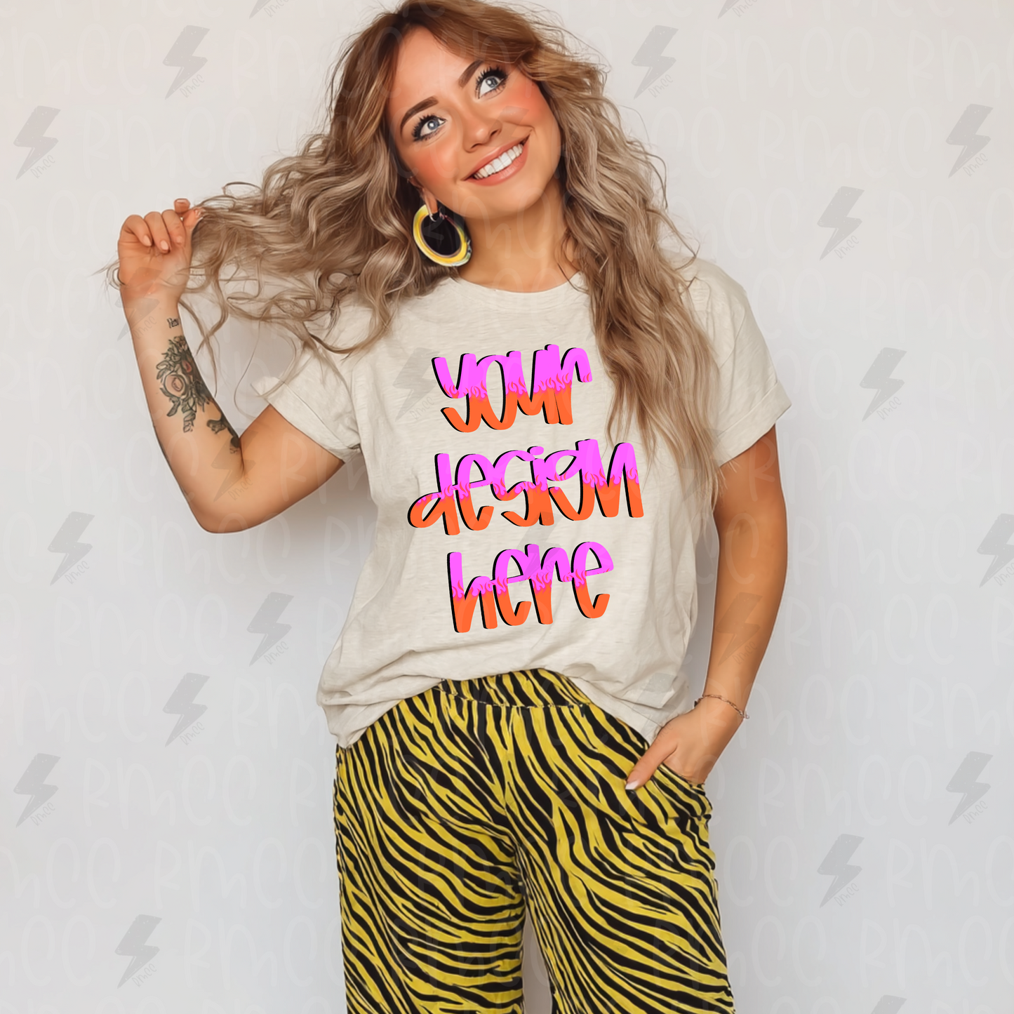Mock Up | White T-shirt