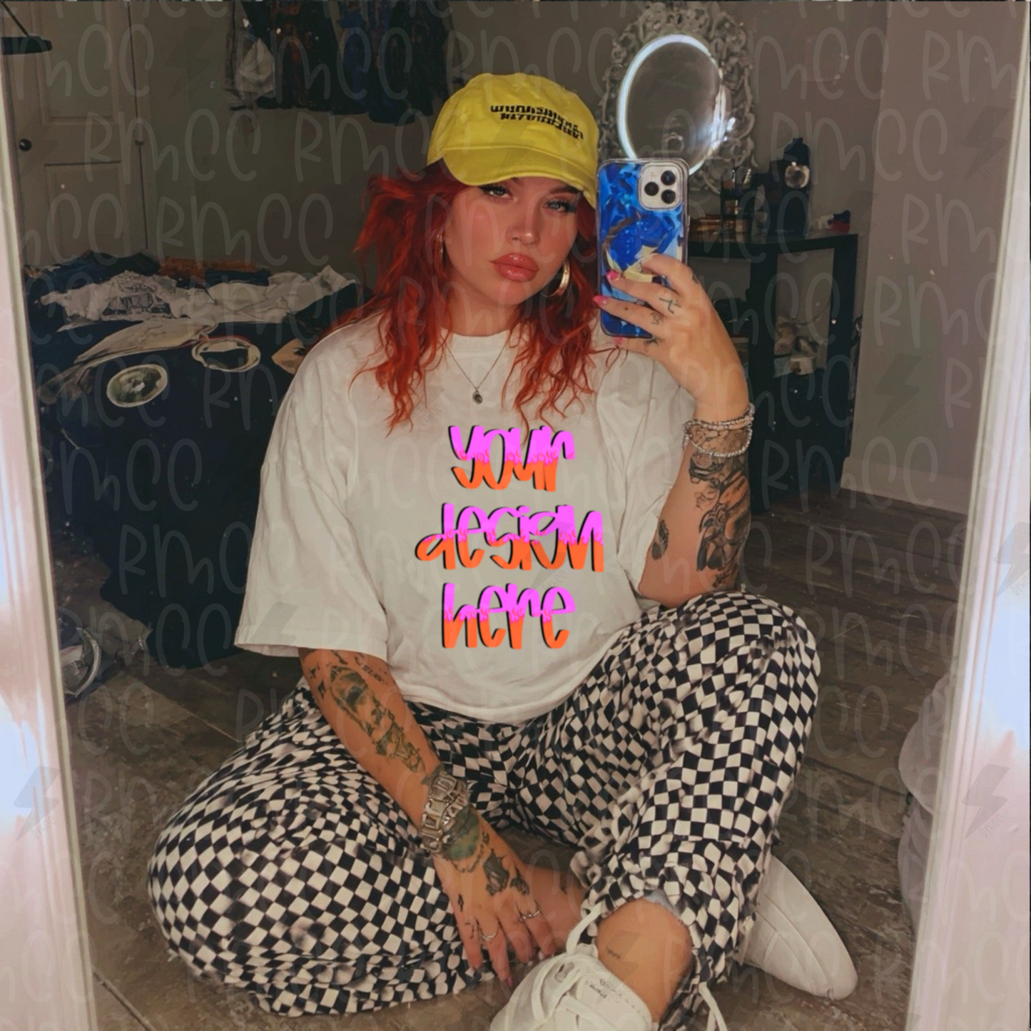 Mock Up | White T-shirt