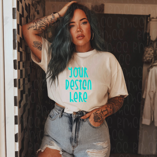 Mock Up | White T-shirt