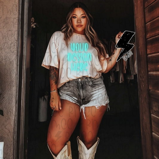 Mock Up | White T-shirt