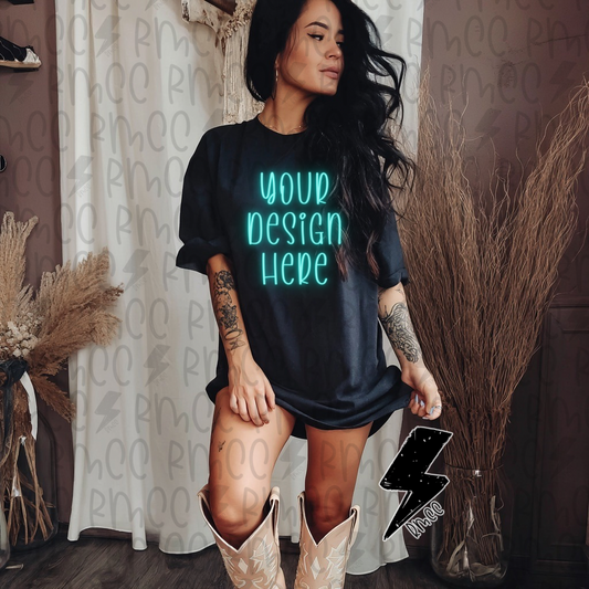 Mock Up | Black T-shirt
